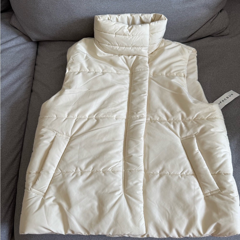 PacSun Ivory Asymmetrical Puffer Vest